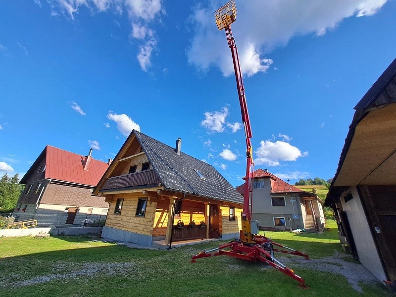 Aad0628b00a7948868ecb2a31e42d5a6eR 1